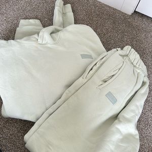 SET ACTIVE SIZE M SWEAT SET